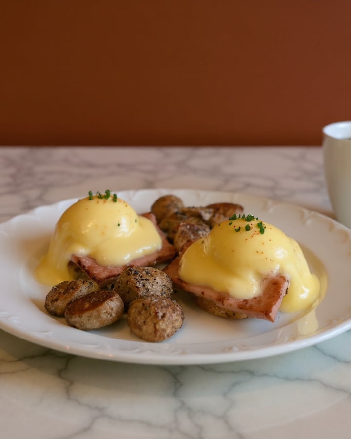 Eggs Benedict with Roasted Potatoes